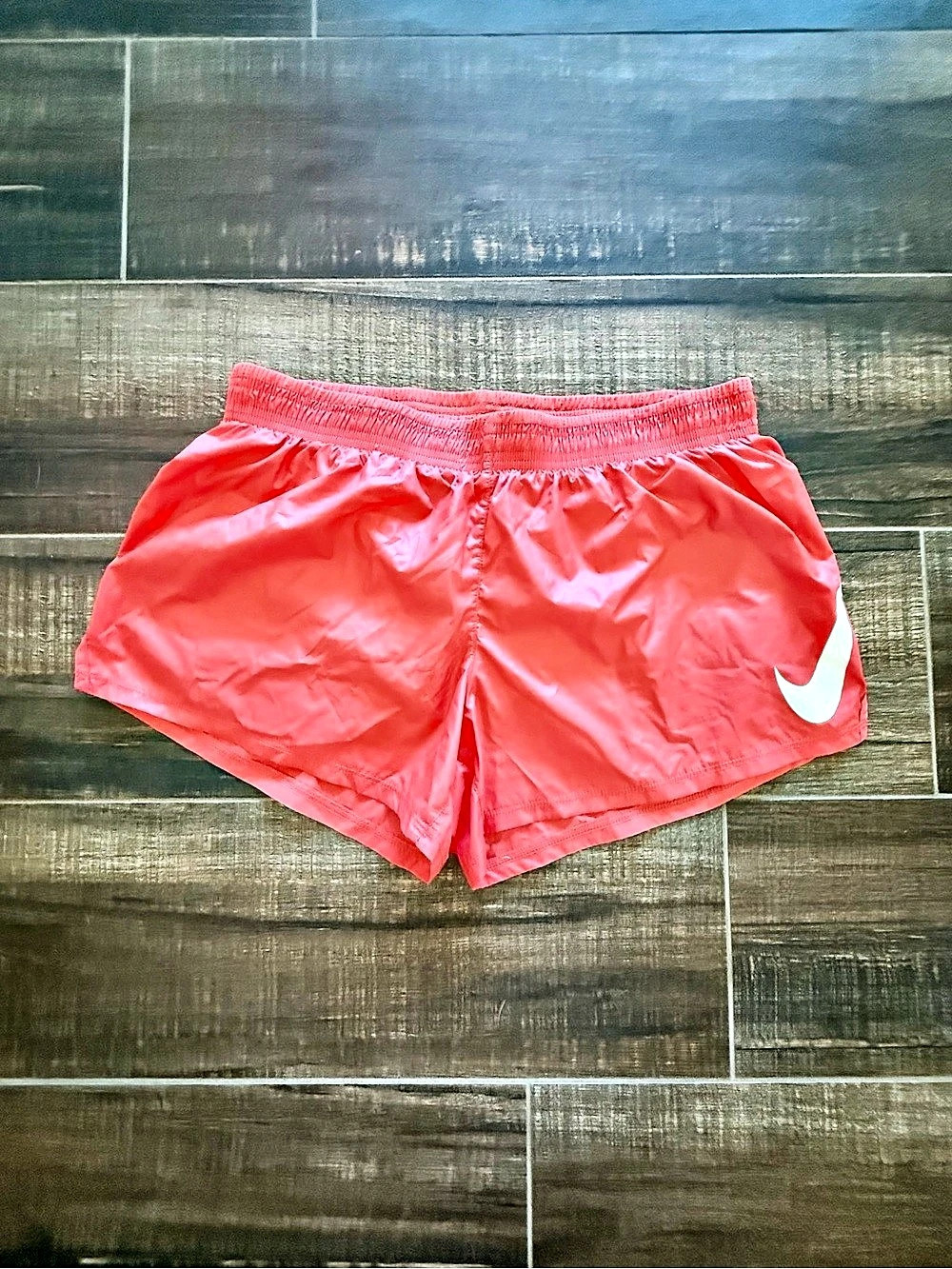 Nike Tempo Running Shorts Athletic Shorts in Coral Size Large